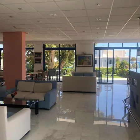 Danae Hotel Hotel 3*